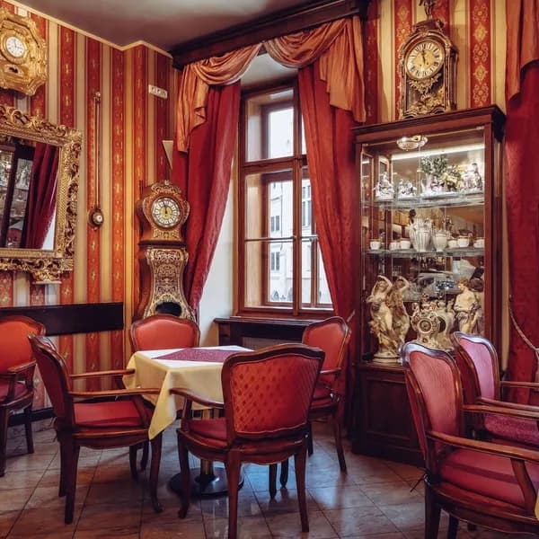 Cafe Mozart