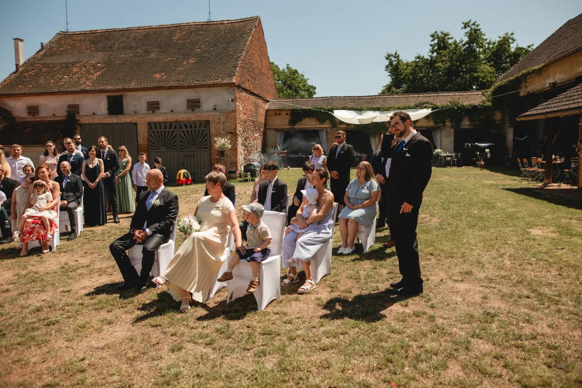 ŠTĚDRÝ DVŮR – fotografie 6