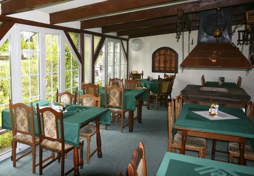 Hostinec "U Rozcestí" - image 1