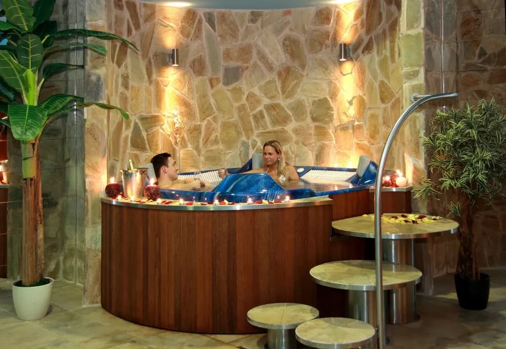 Hotel ELEGANCE Šumperk - obrázek 1