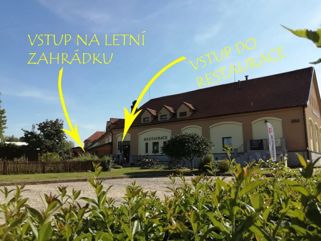 Pivovarský dvůr Chýně - image 1
