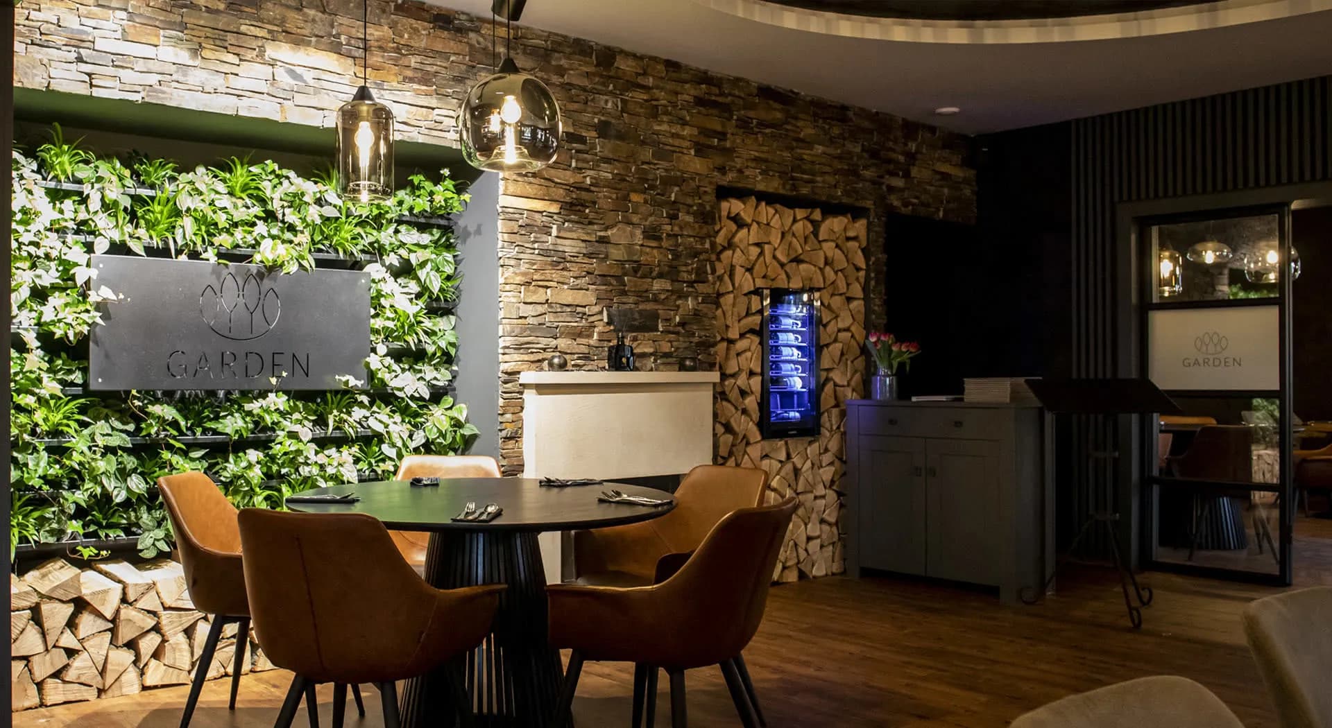GARDEN RESTAURANT & PENSION - obrázek 1
