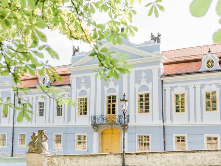 Chateau Peruc - obrázek 1