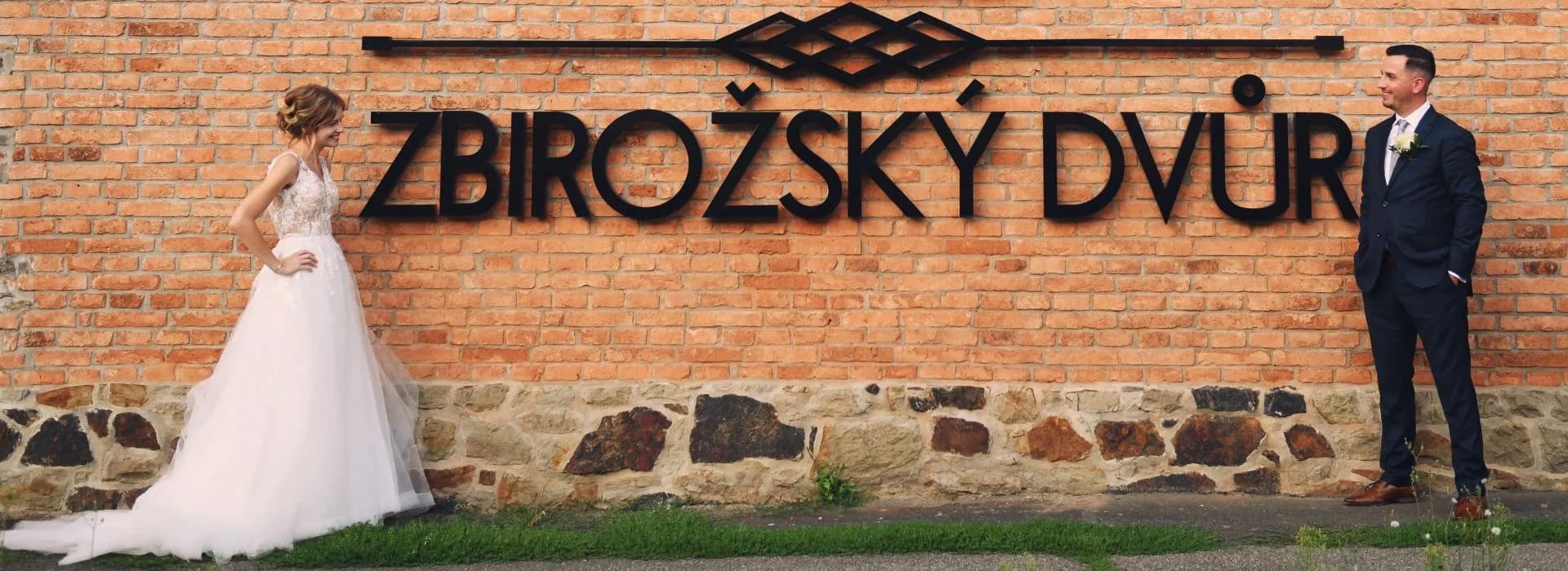 Zbirožský dvůr - obrázek 1