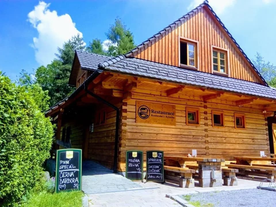 Restaurace Roubenka u Rybníka - obrázek 1